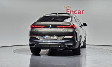 X6 (G06)