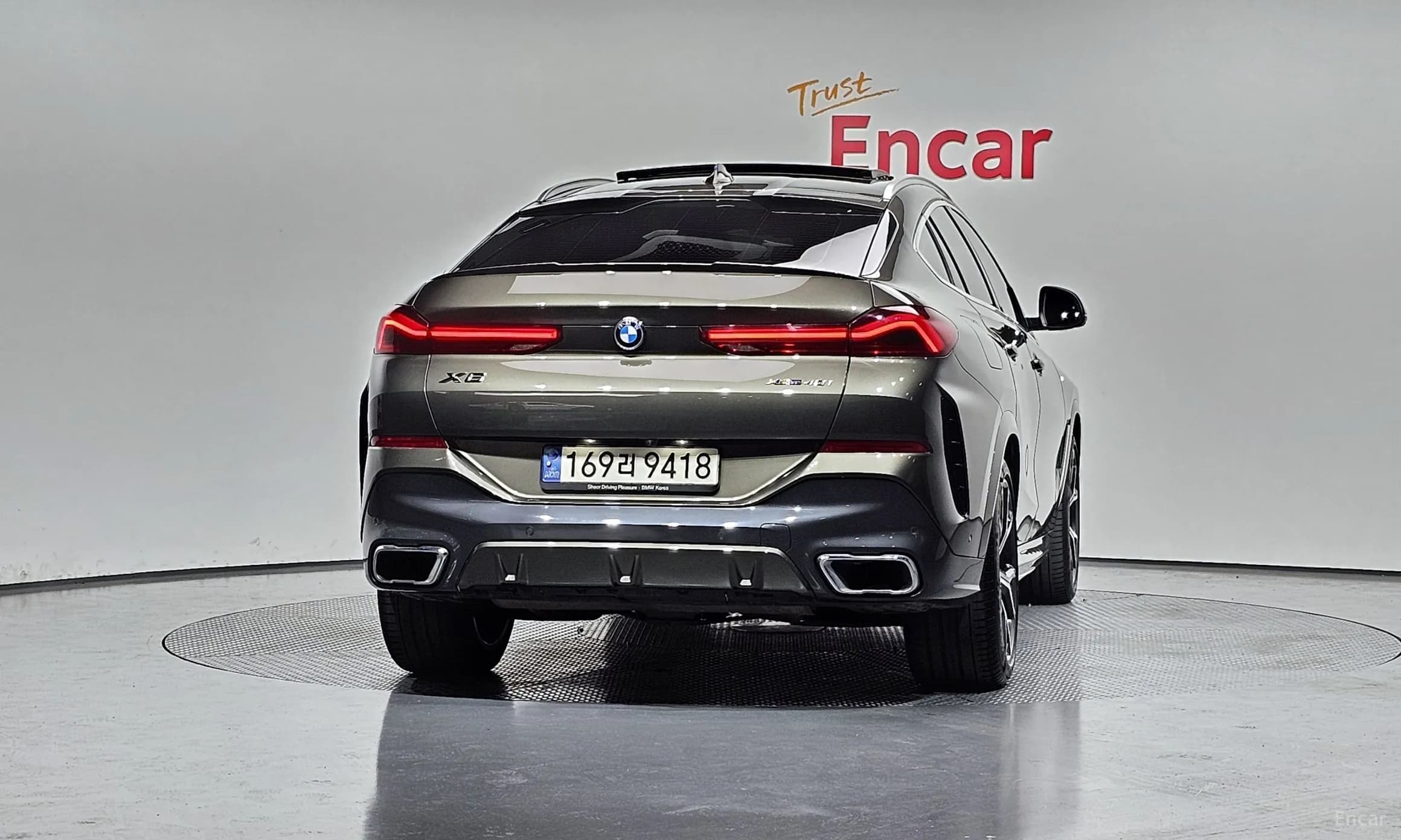 X6 (G06)