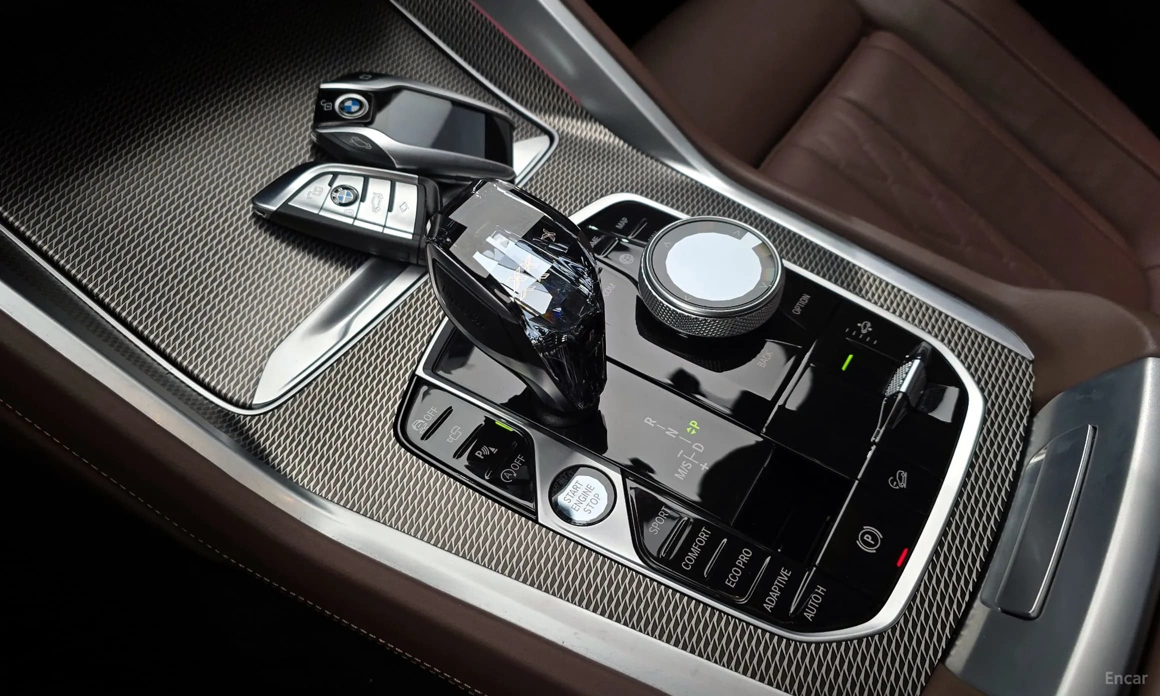 X6 (G06)