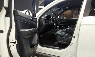 Rexton Sports Khan