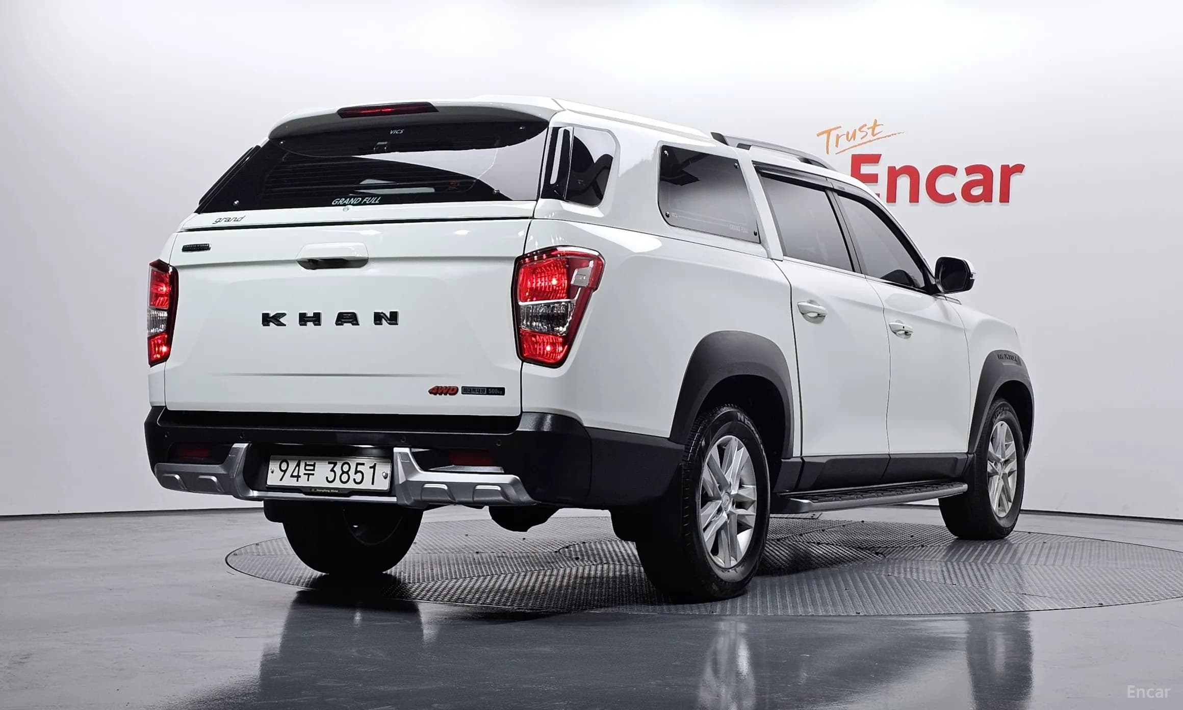 Rexton Sports Khan