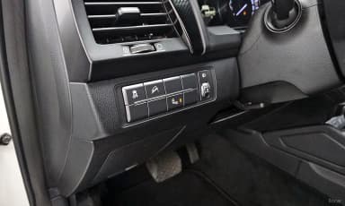 Rexton Sports Khan