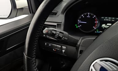 Rexton Sports Khan