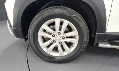 Rexton Sports Khan
