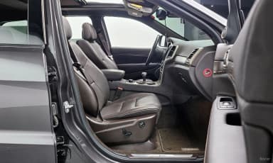 Grand Cherokee