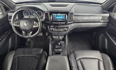 Rexton Sports Khan