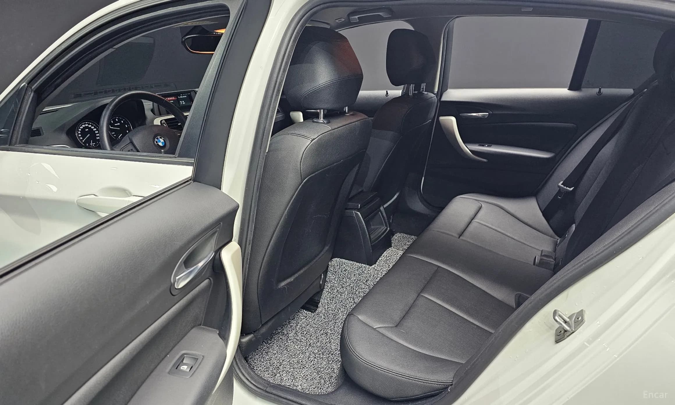 1 Series (F20)