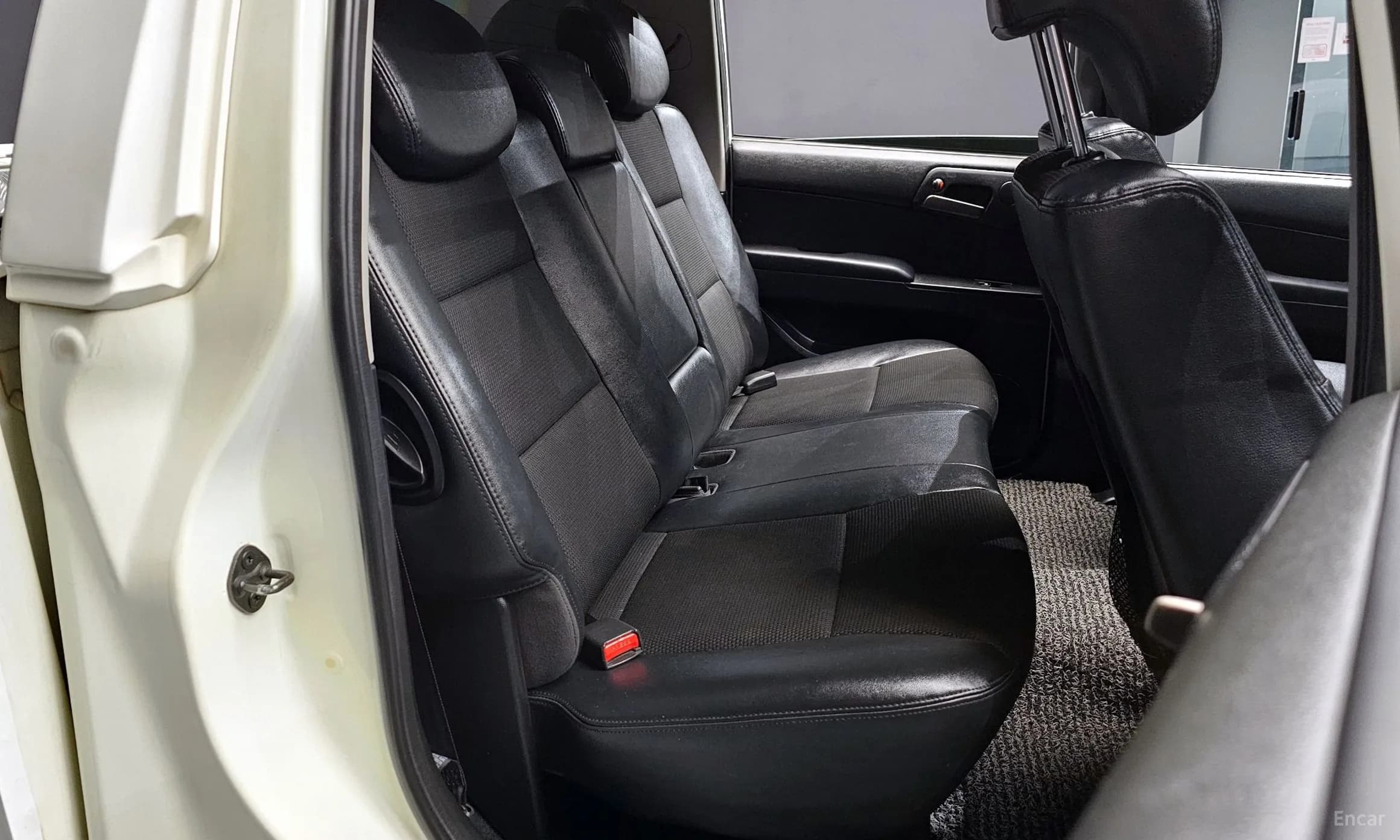 Korando Sports