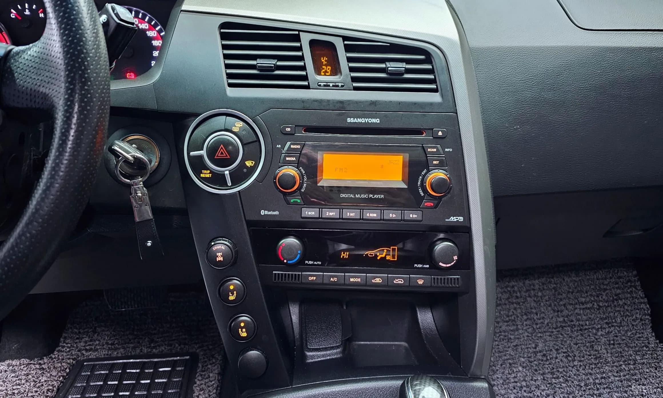 Korando Sports