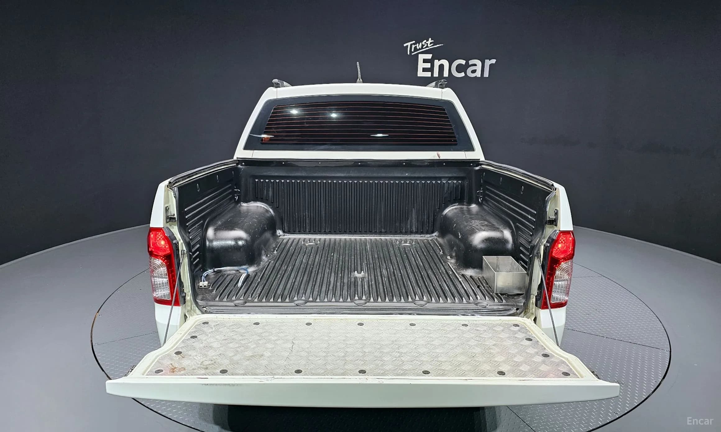 Korando Sports