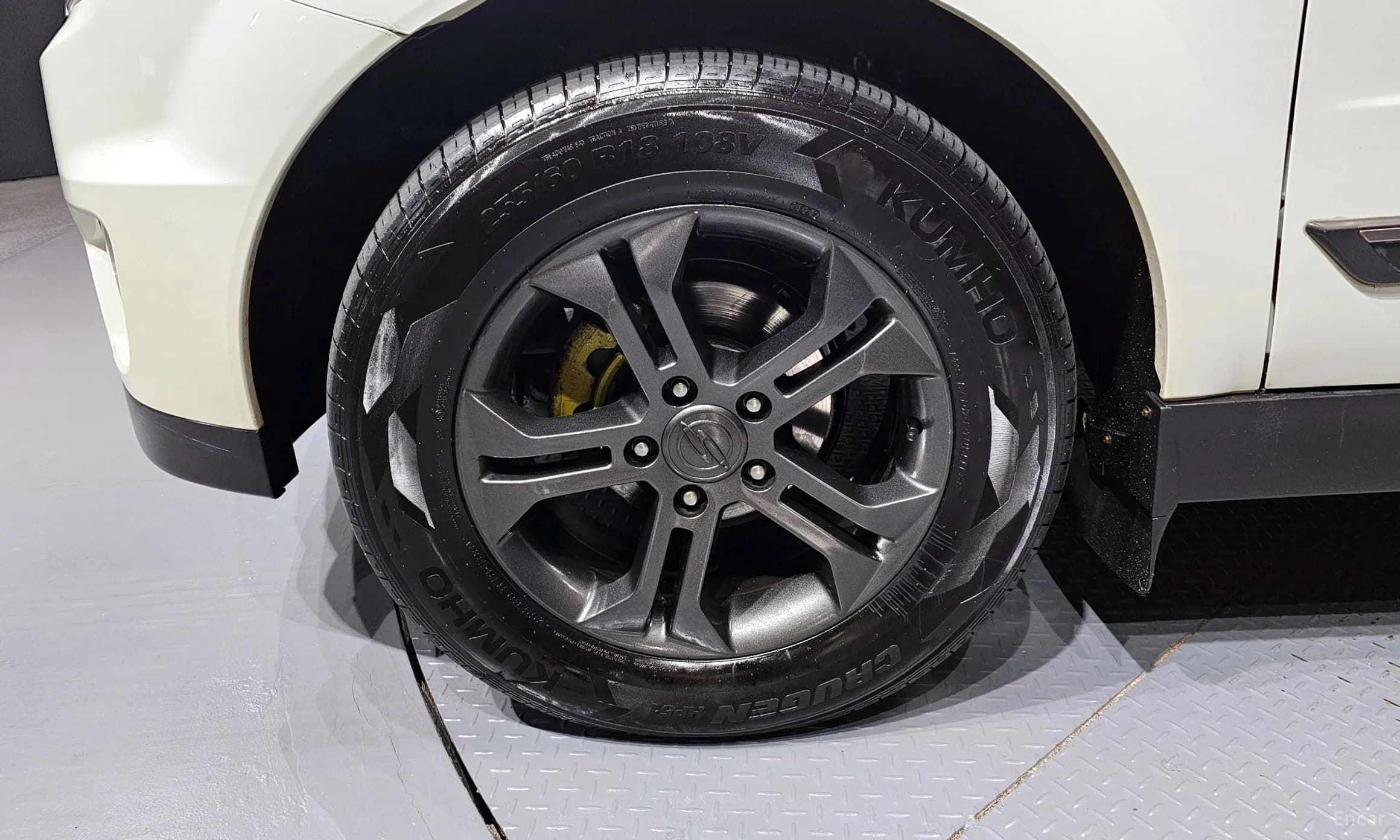 Korando Sports