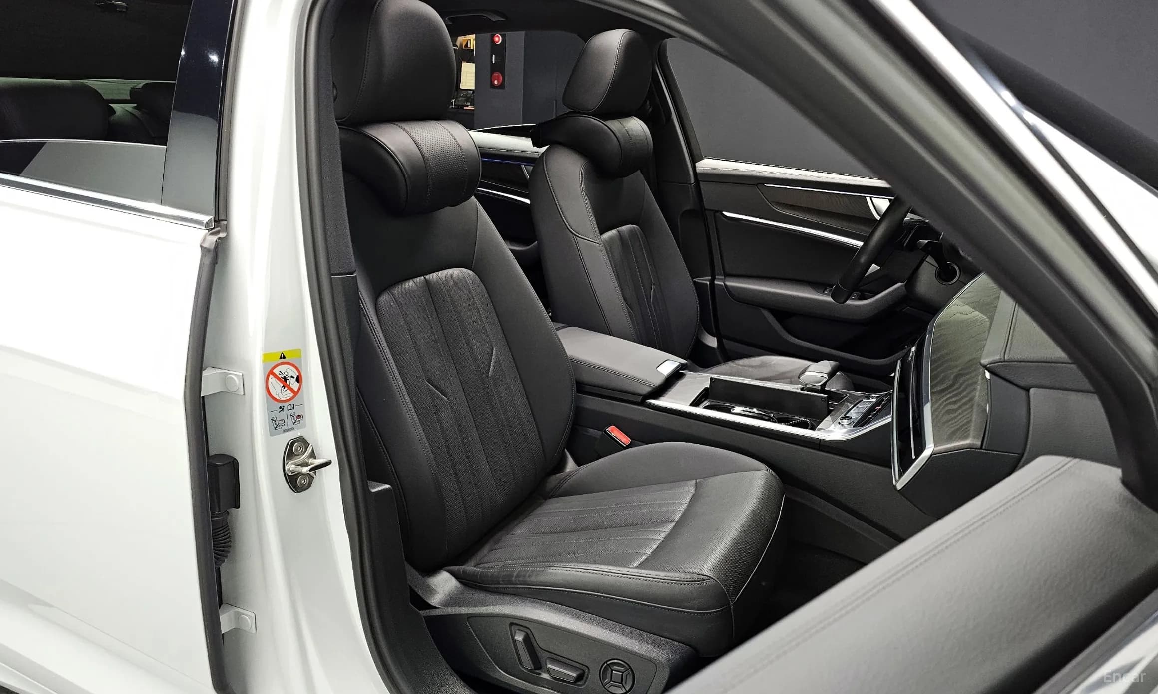 A6 (C8)