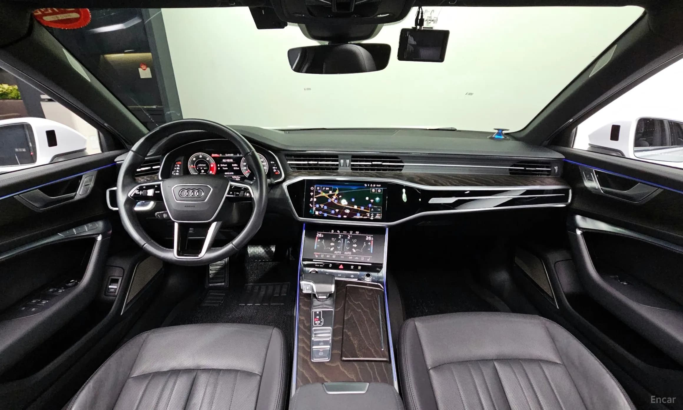 A6 (C8)