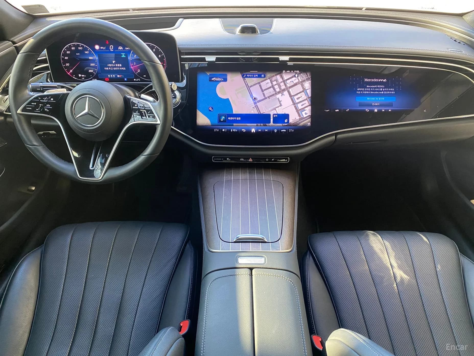 E-Class W214