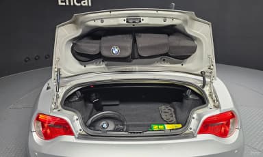 Z4 (E85)