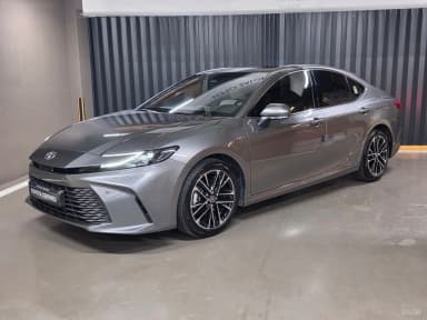 Camry (XV80)