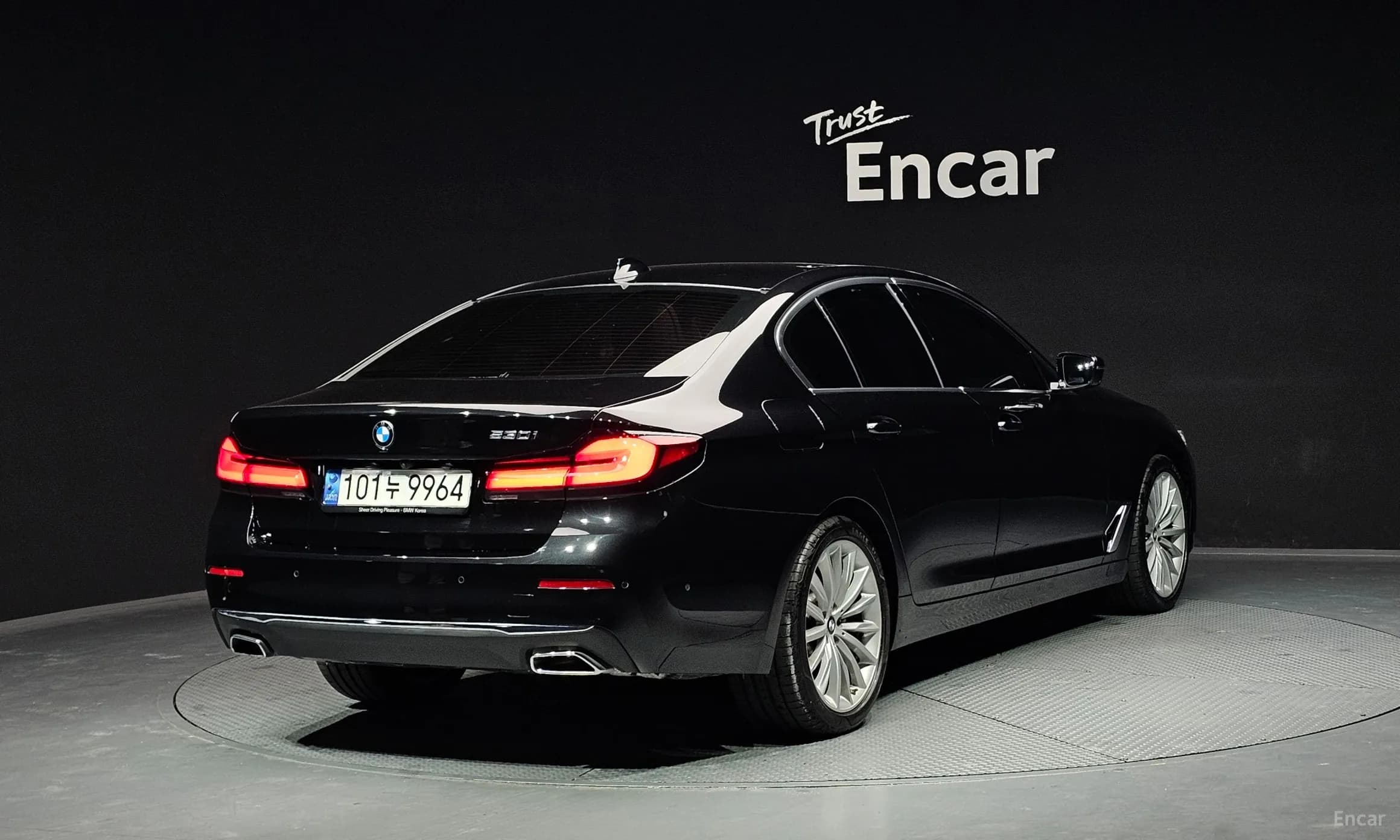 5 Series (G30)