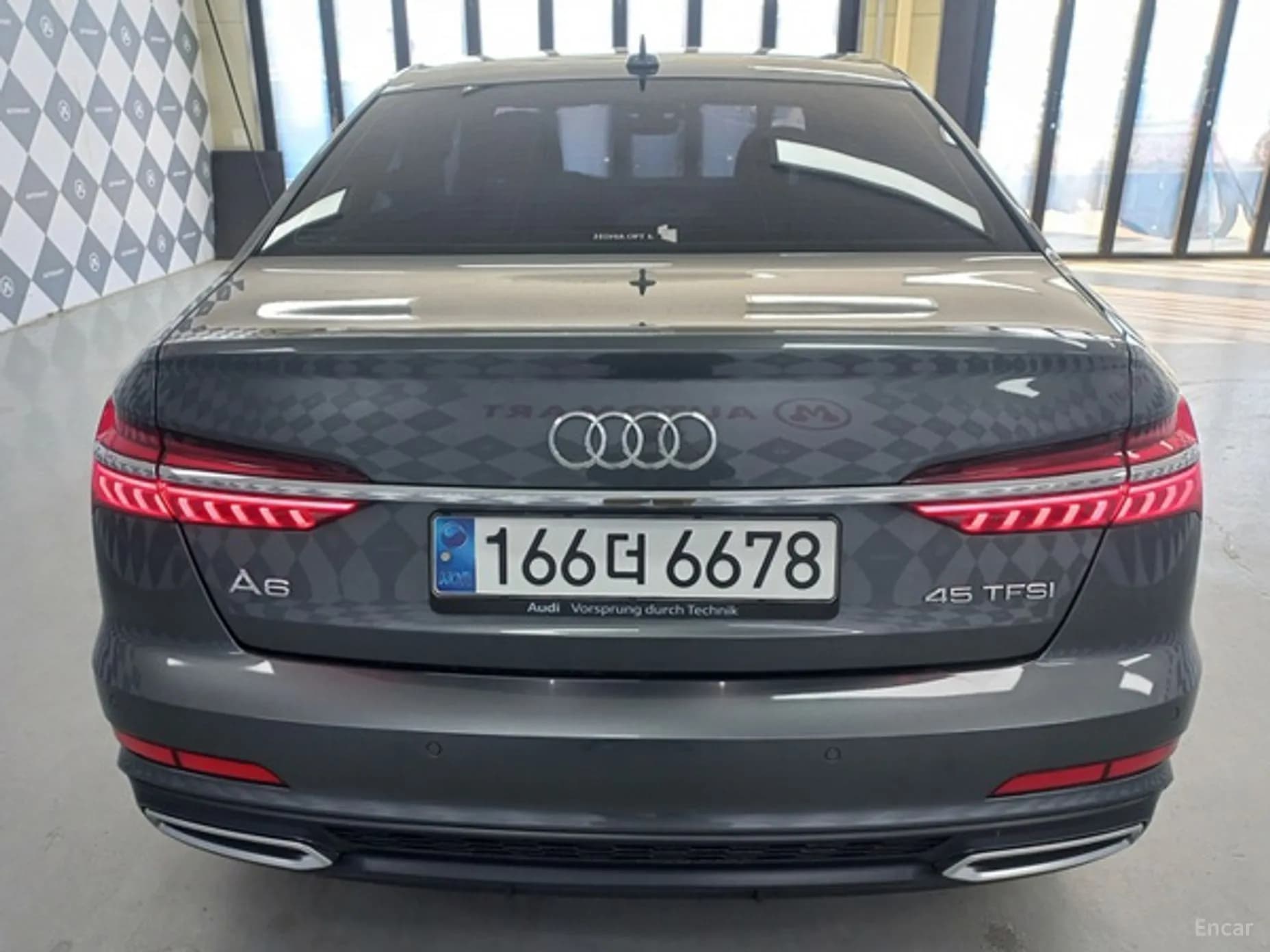 A6 (C8)