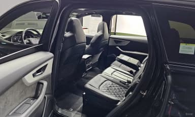 Q7 (4M)