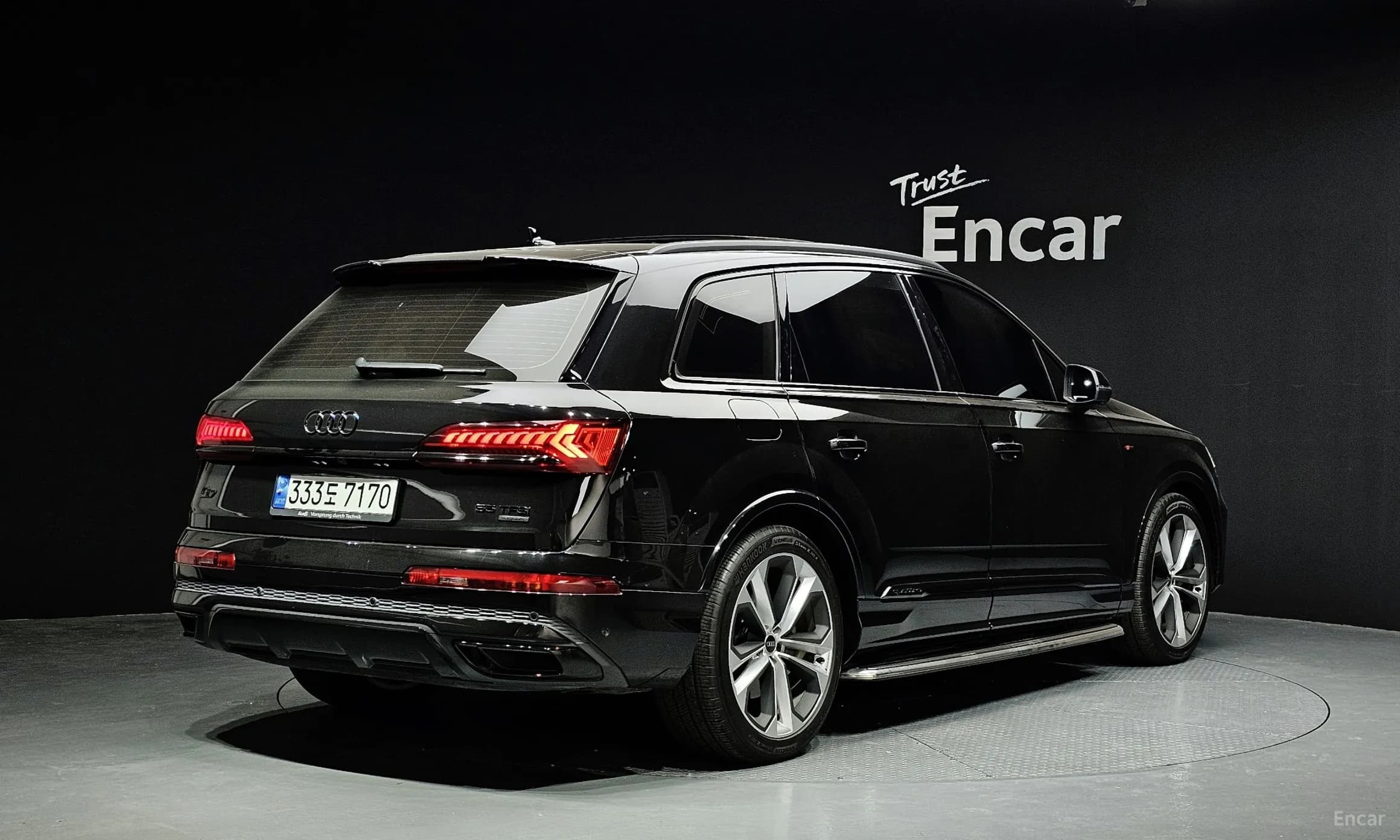 Q7 (4M)