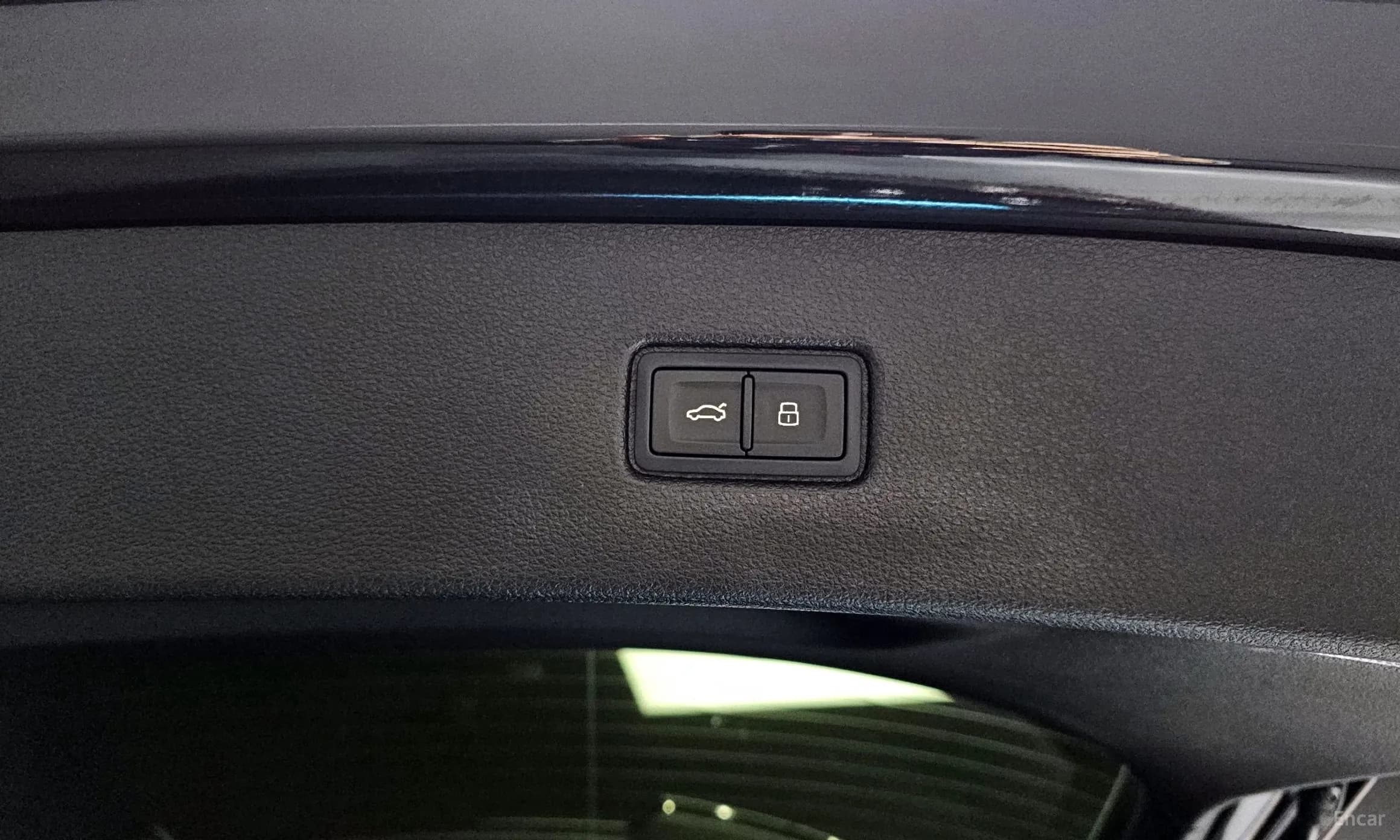 Q7 (4M)