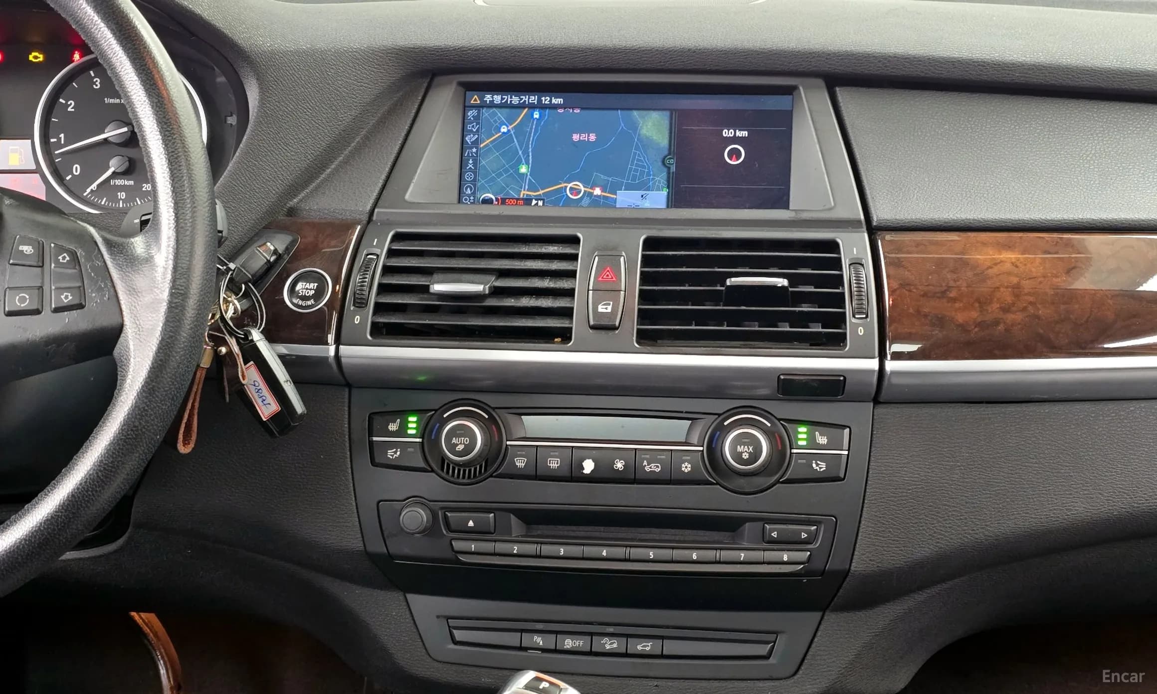 X5 (E70)