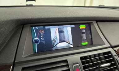 X5 (E70)