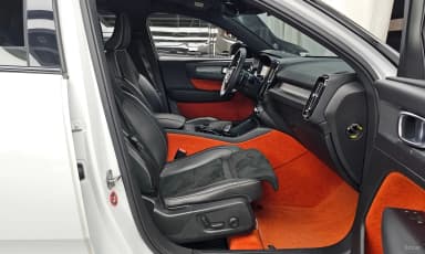 XC40