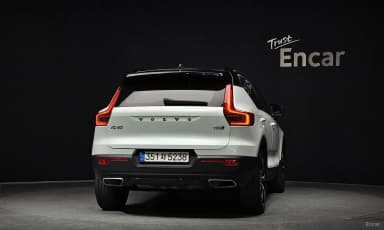 XC40