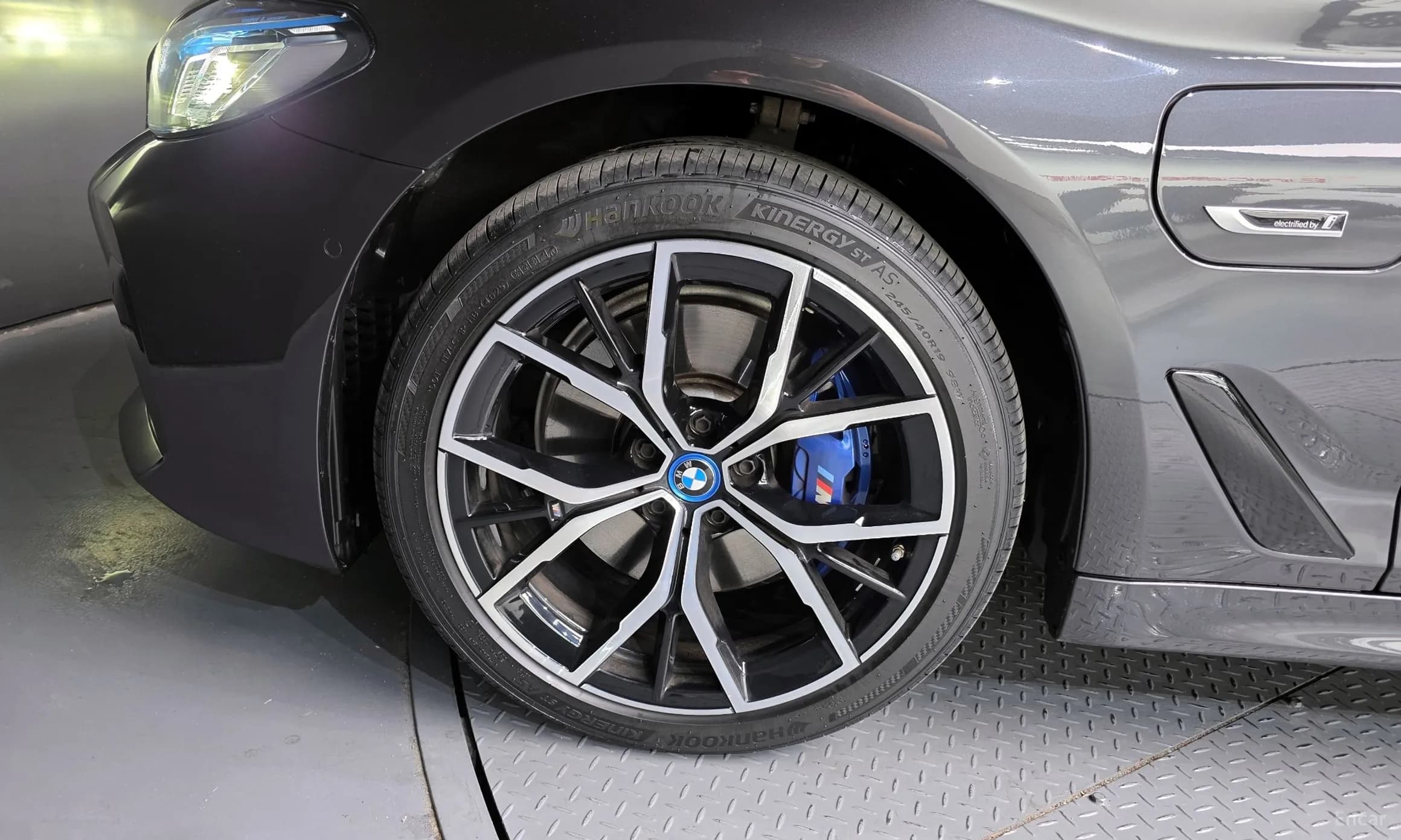 5 Series (G30)