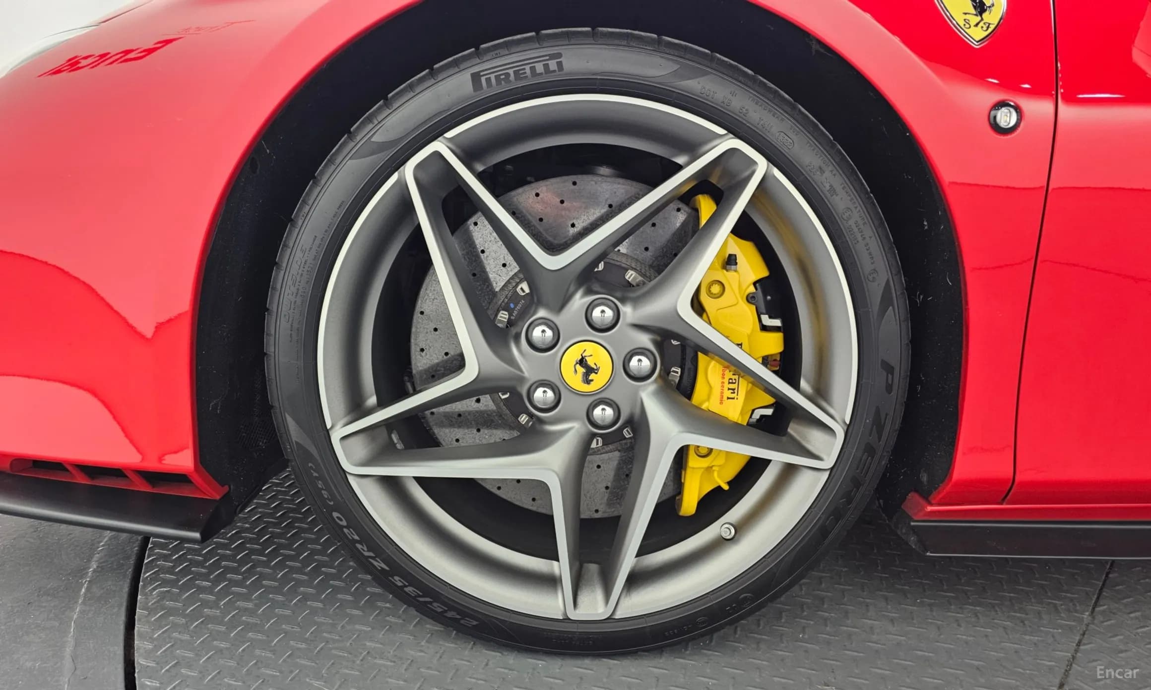 F8 Spider