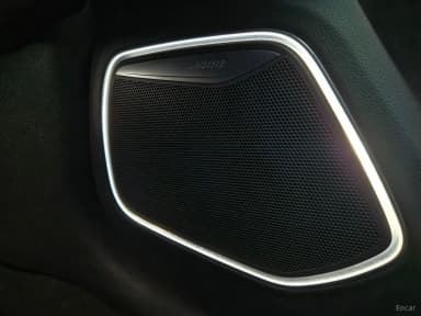 Q3