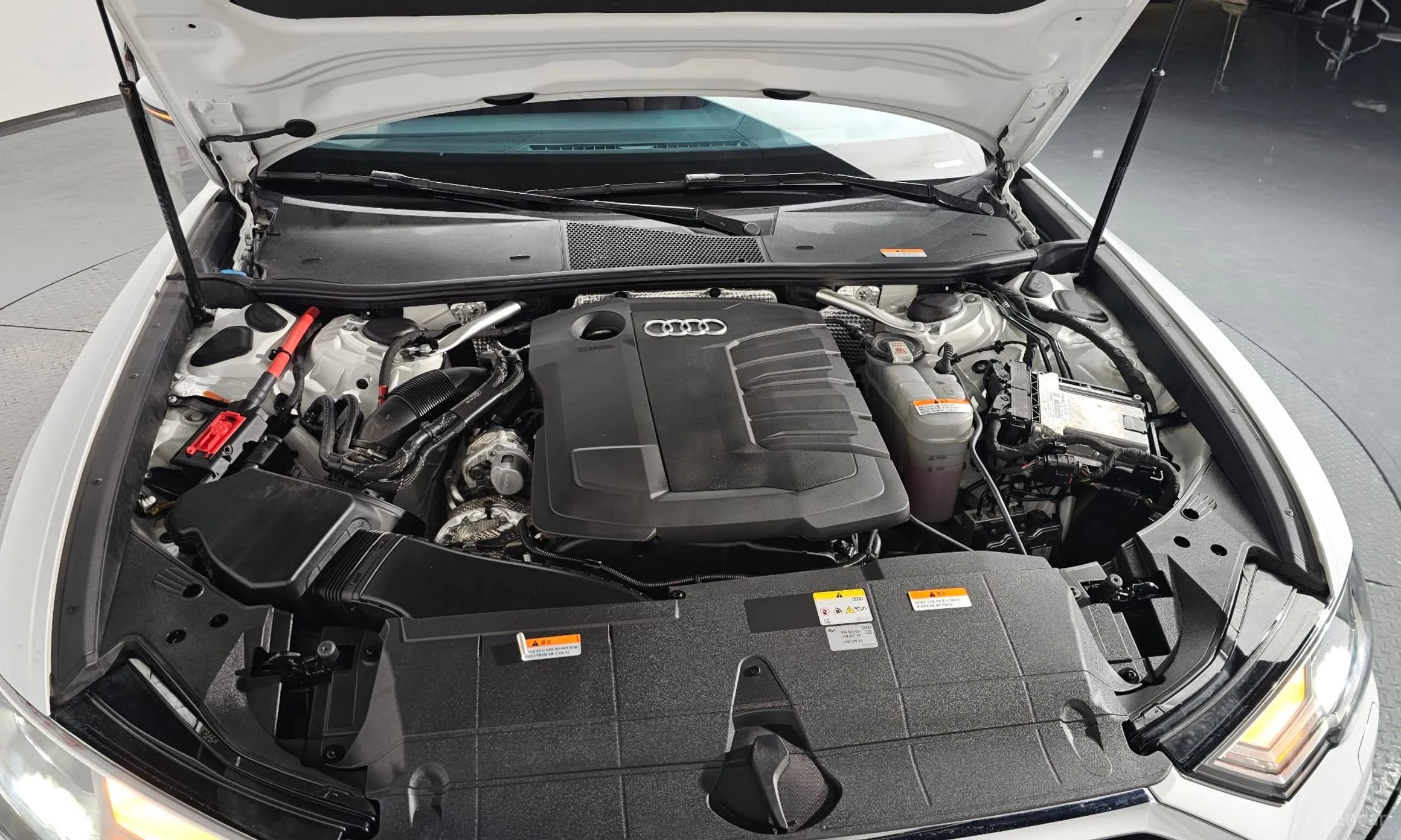 A6 (C8)