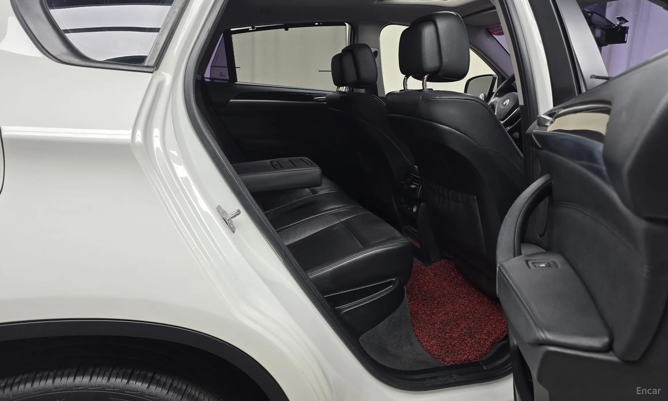 X6 (E71)