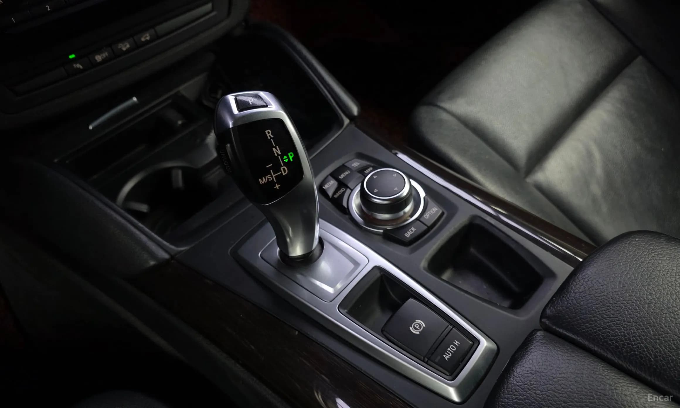 X6 (E71)