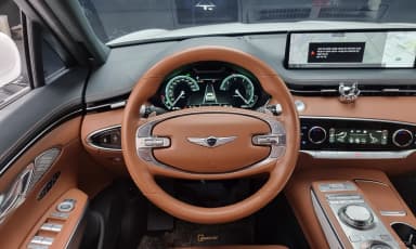 GV70