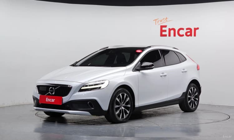 V40 Cross Country