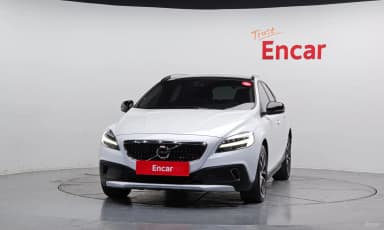 V40 Cross Country