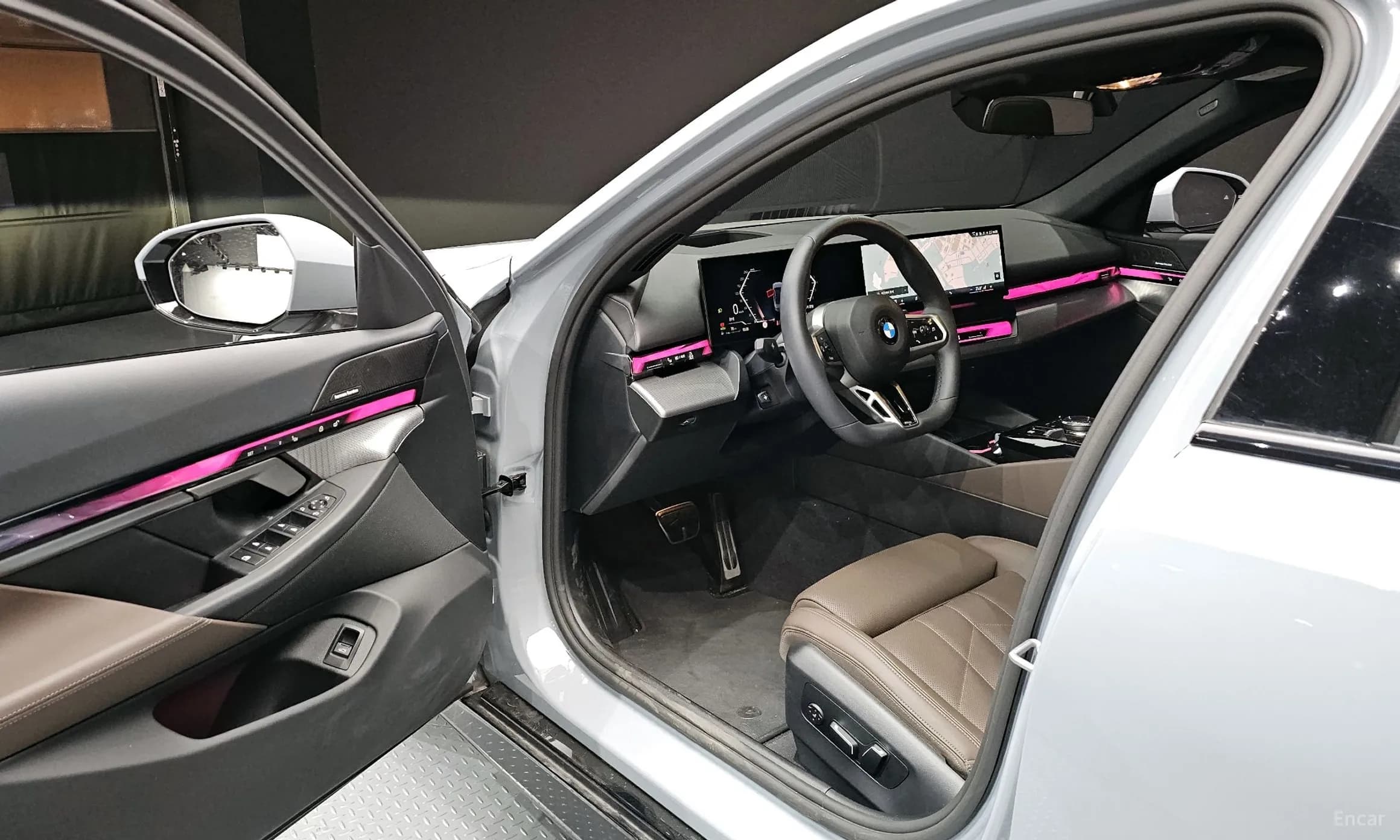 5 Series (G60)