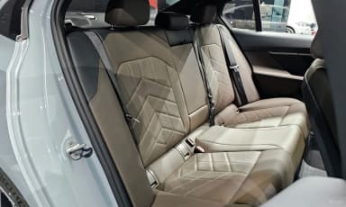 5 Series (G60)