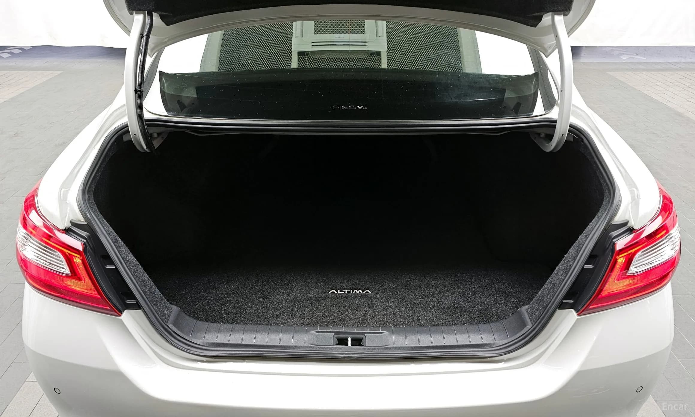 Altima