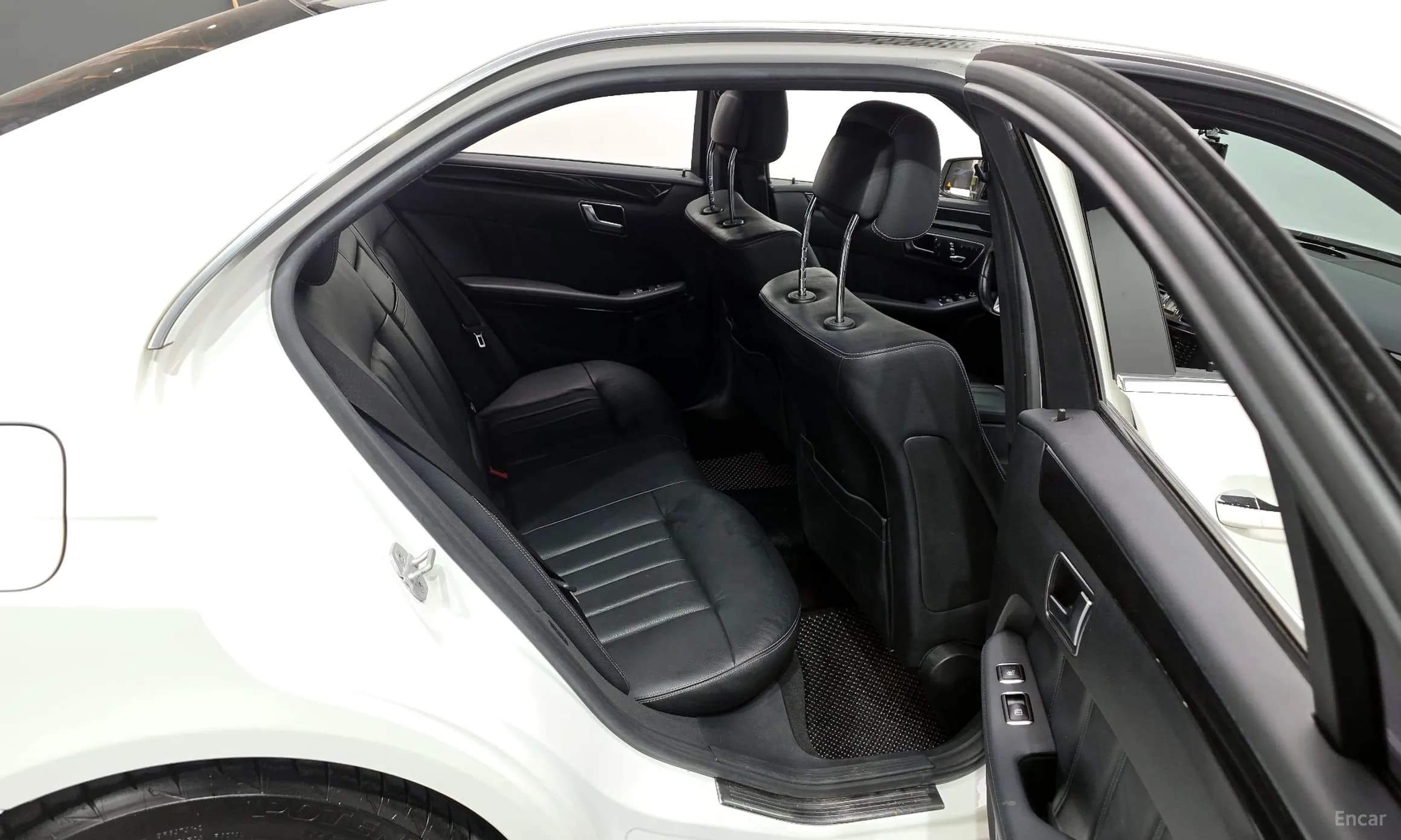 E-Class W212
