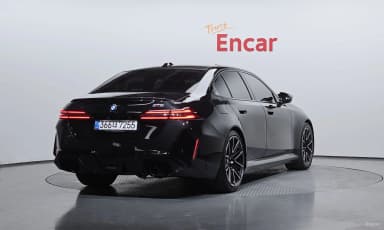 M5 (G90)