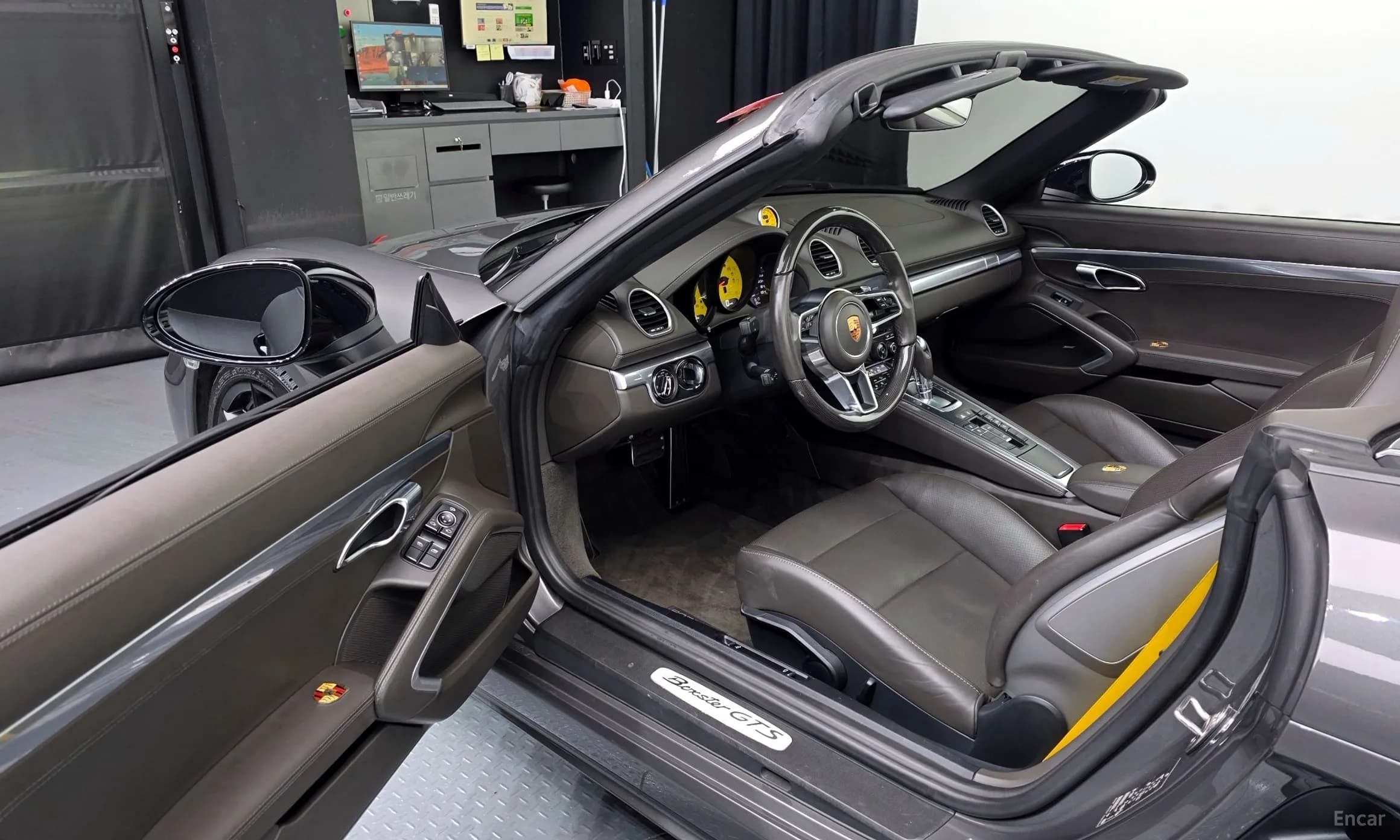718 Boxster