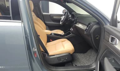 XC40