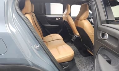 XC40
