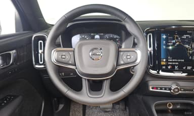 XC40
