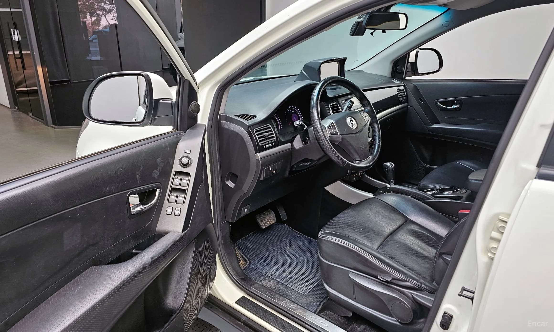 Korando C