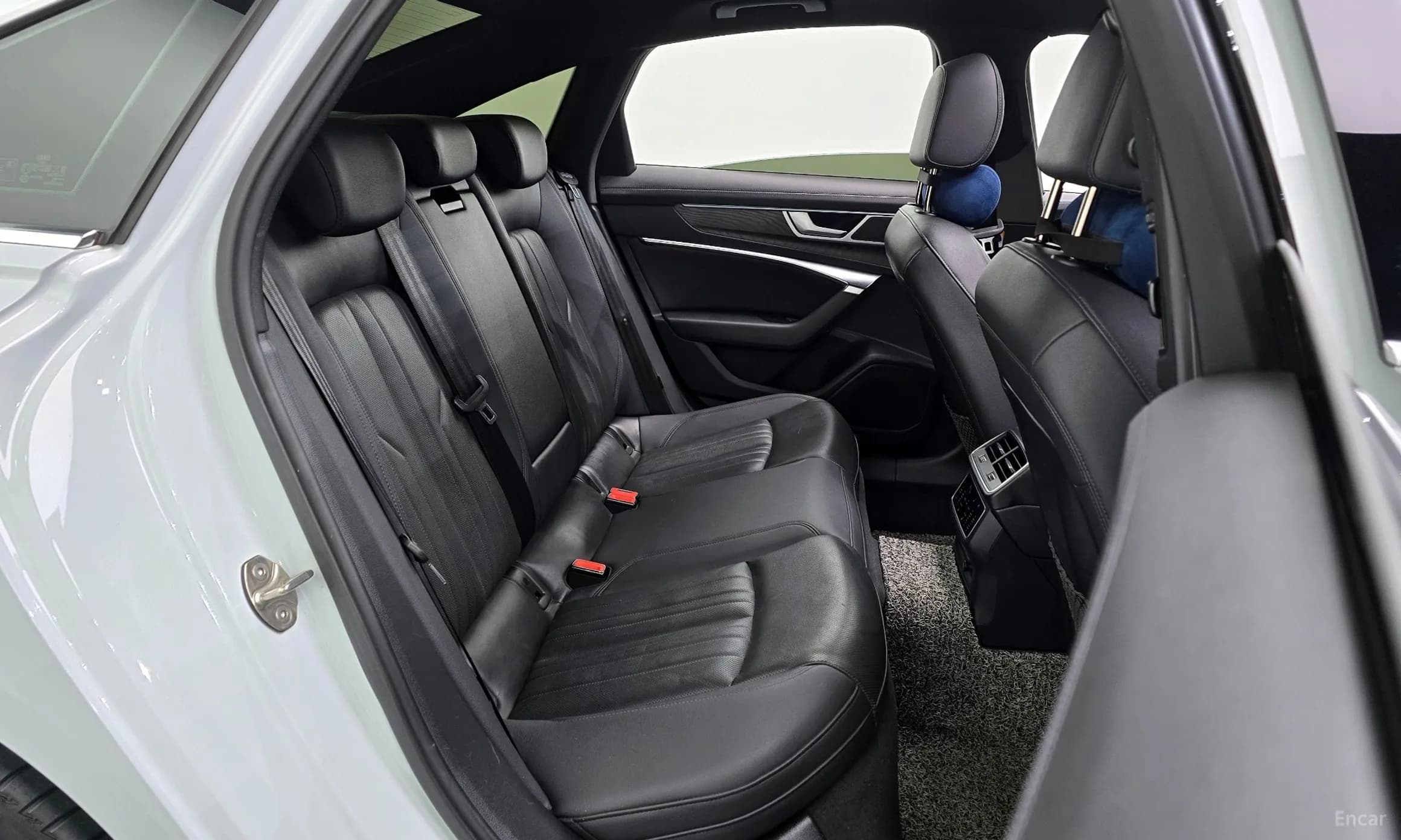 A6 (C8)