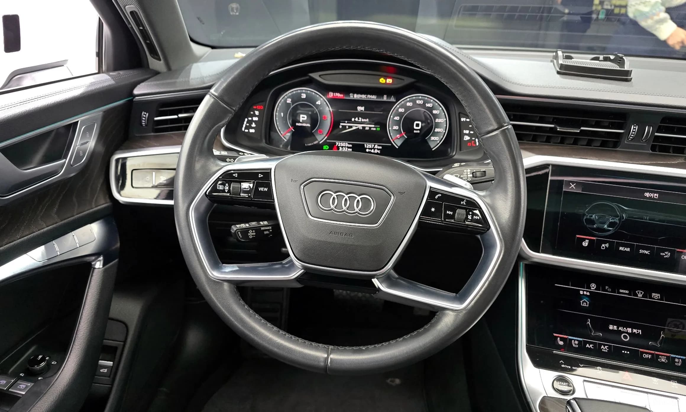 A6 (C8)